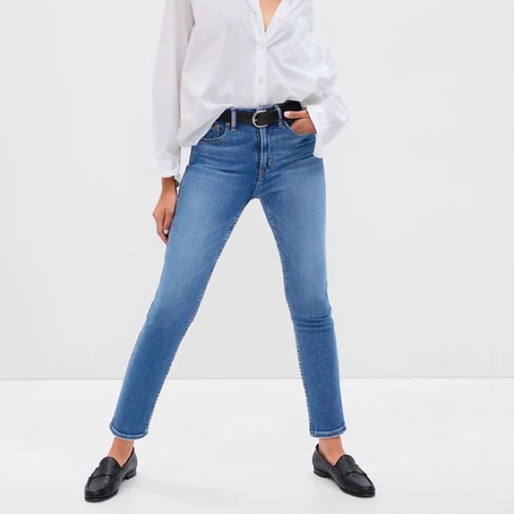 GAP High Rise Vintage Slim Jeans with Washwell